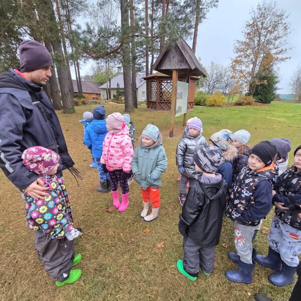 Iepazīsti lauku dzīvi zemnieku saimniecībā ‘’PAKALNI”
