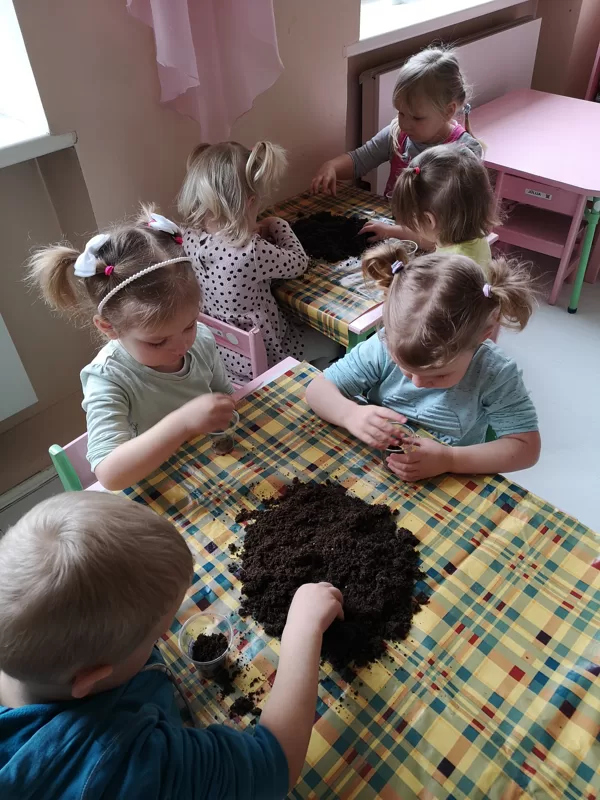 ,,Podziņas" gatavojas Māmiņdienai