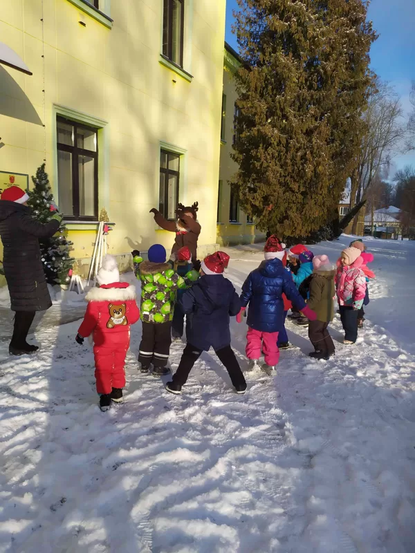 ,,Ežuki"  dāvanu meklējumos. / 21.12.2021.