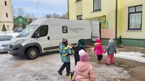 Makulatūras vākšana ,, Zaļās jostas" rīkotājā kampaņā ,, Tīrai Latvijai".