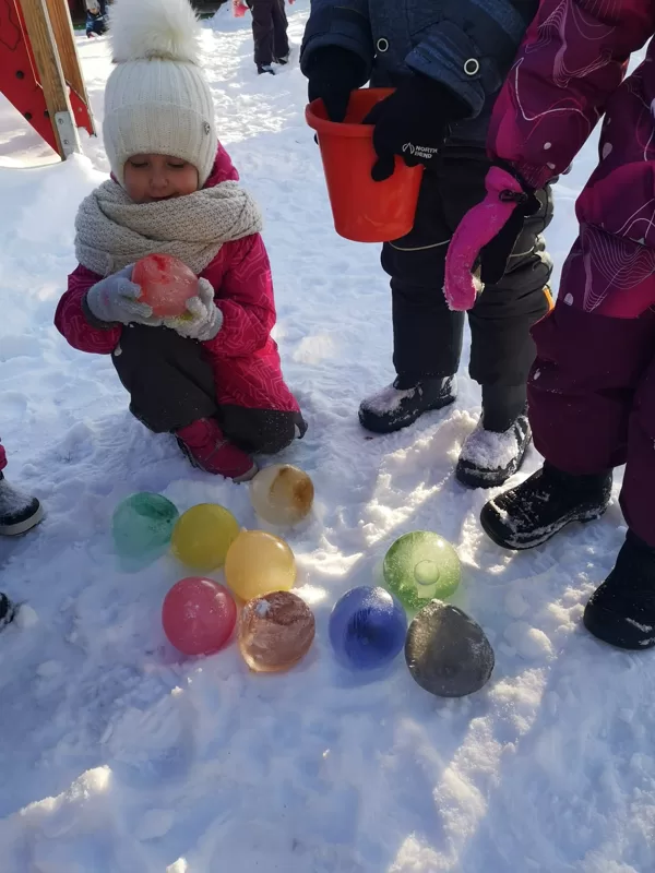 ,, Podziņu" ziemas ekspereimenti